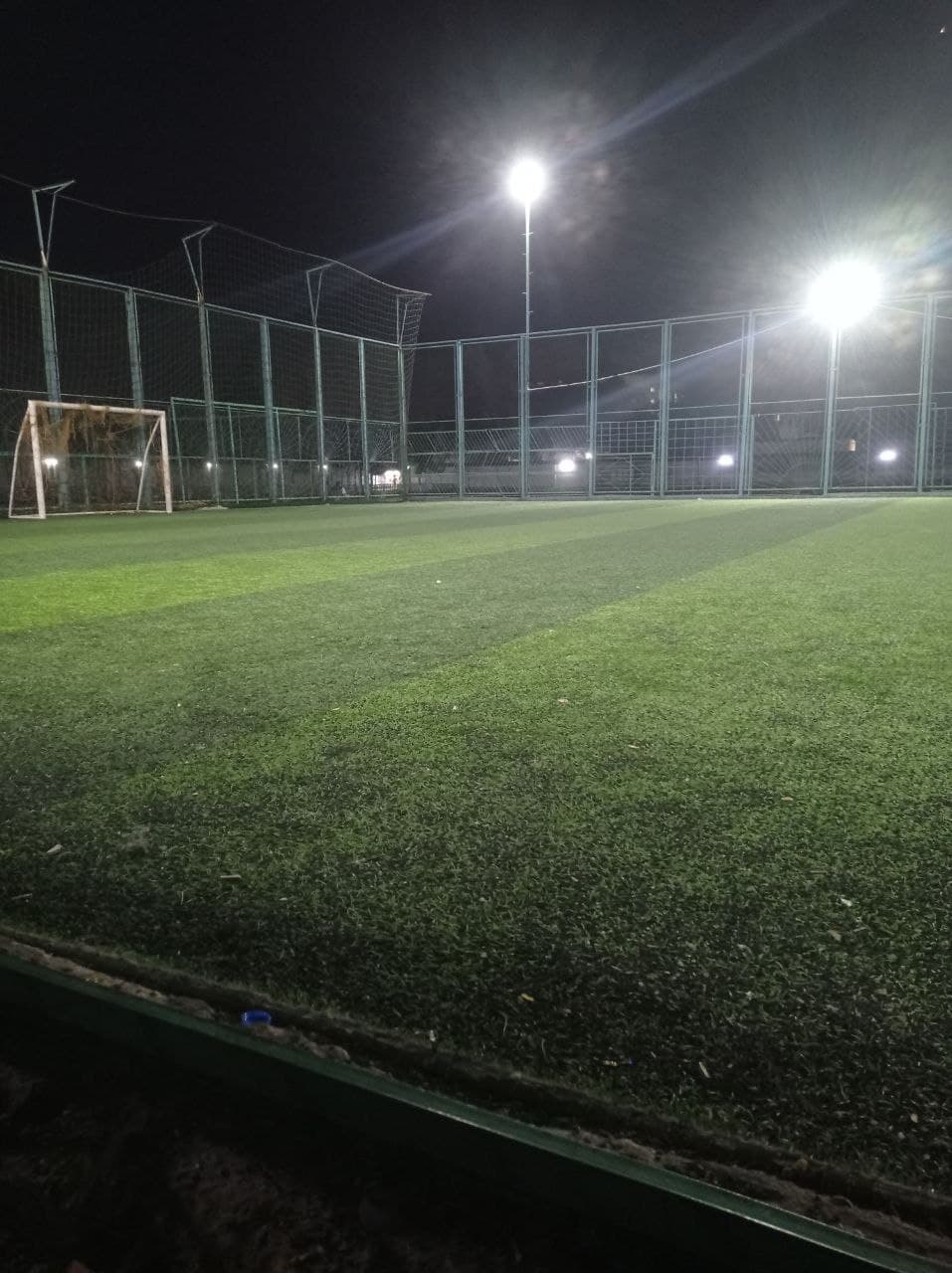 Spartak Mini Arena futbol maydoni
